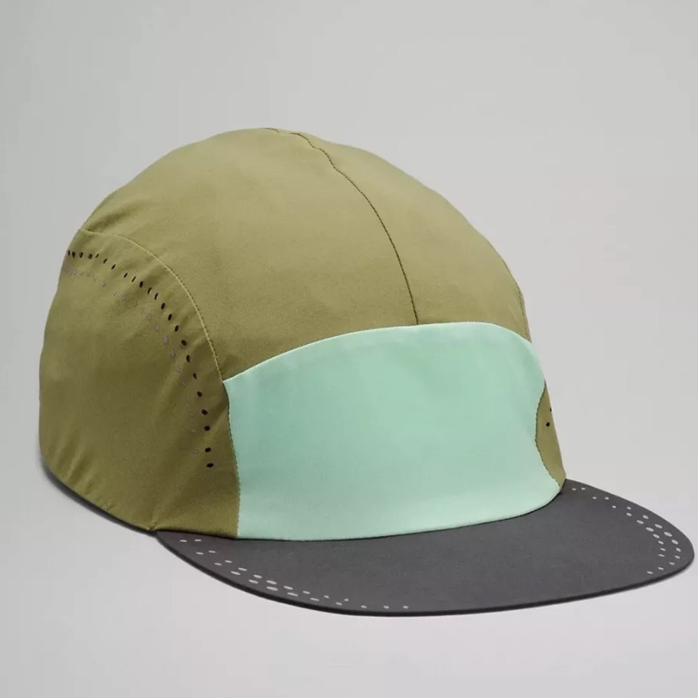 NWT Lululemon Lightweight Crushable Running Hat Unisex  L/XL Multicolor Green